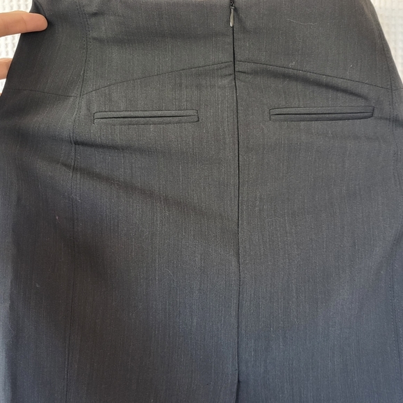 Mexx skirt and blazer with curved seam details, summer weight, charcoal, sz 4/6 - Picture 5 of 8